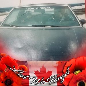 Meet your Posher, Max